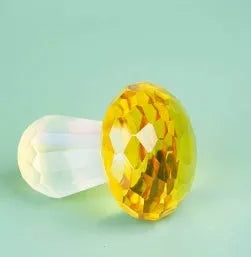 Modern crystal mushroom decorative craft measuring 40x53mm in transparent, green, red, or yellow with geometric styling