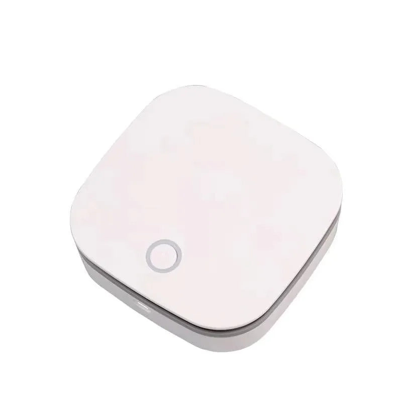 White USB-powered portable air purifier for cars and small rooms with a composite filter.