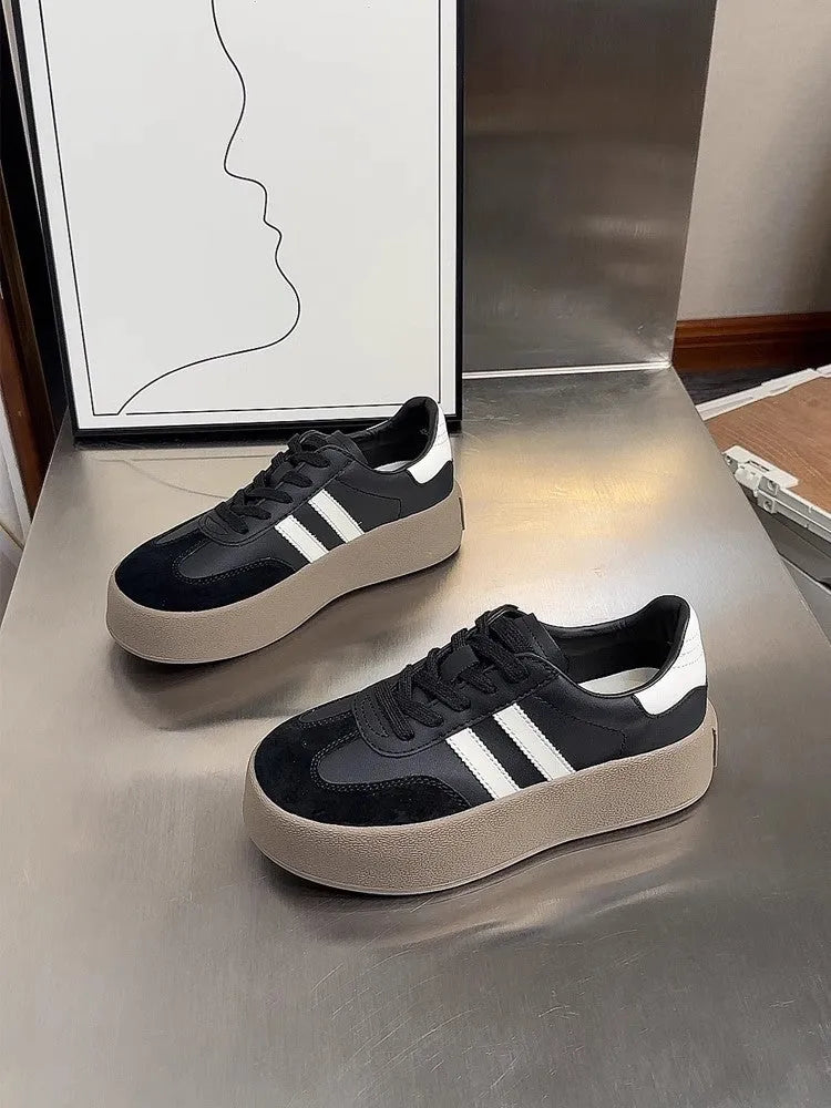 Women's vintage distressed leather sneakers with round toe and lace-up design in beige and black colour options