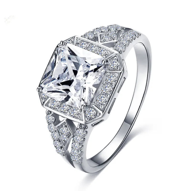 Women's geometric zircon ring with hollow design and quadrilateral centrepiece in platinum colour