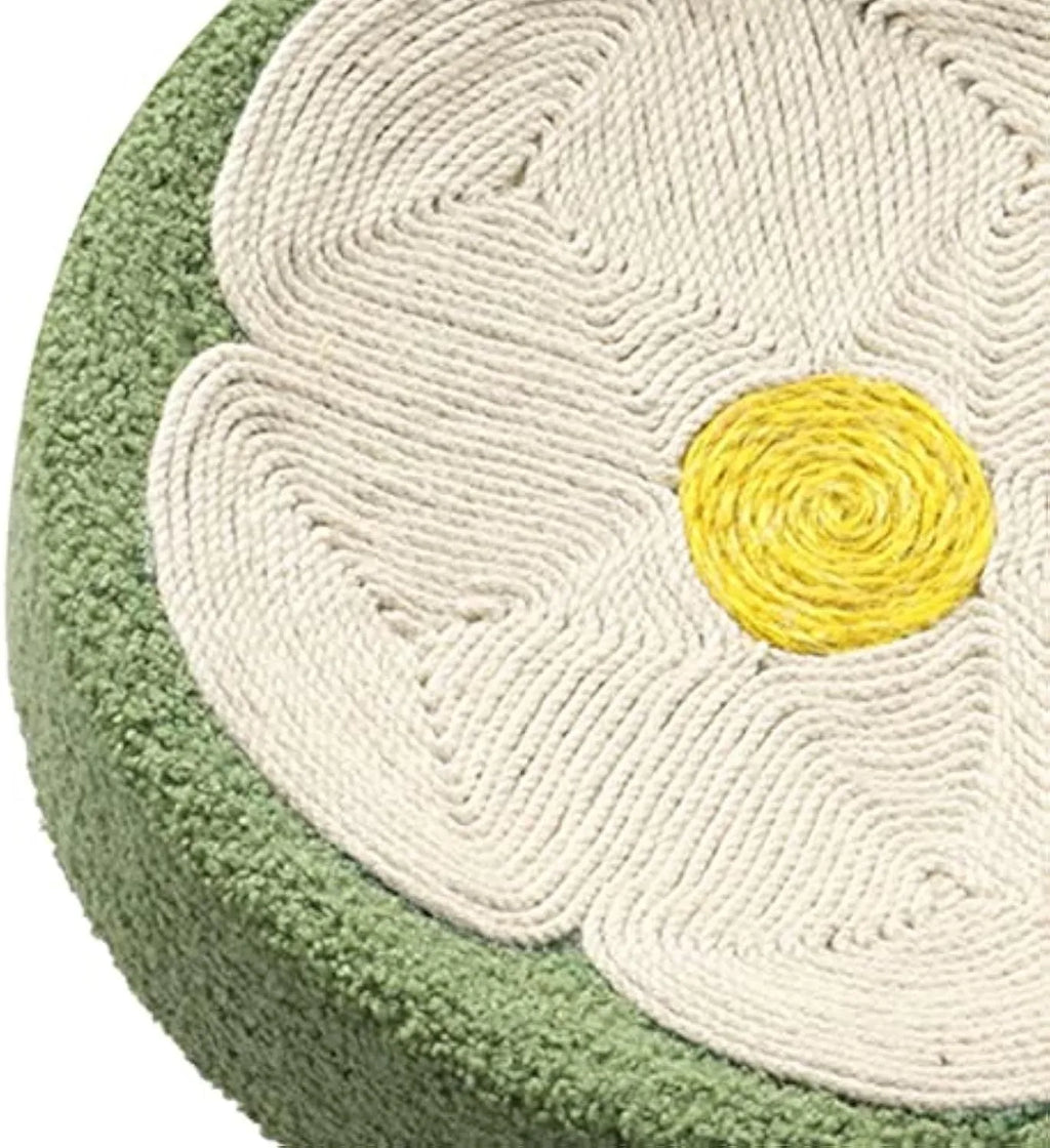 Green round sisal cat scratcher bowl lounger bed with a 39cm diameter.