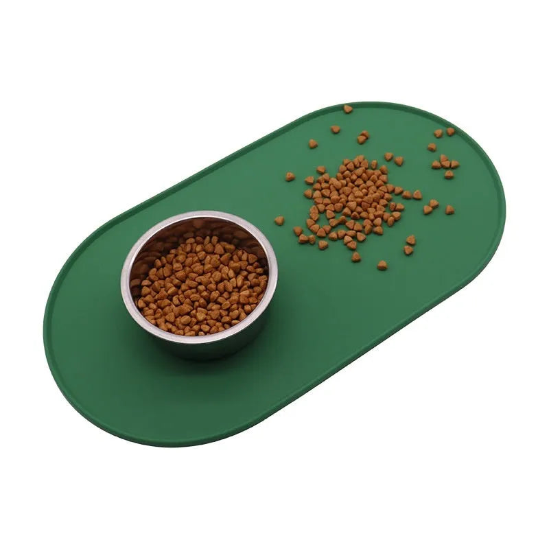 Silicone waterproof cat feeding placemat in green colour showing bowl placement