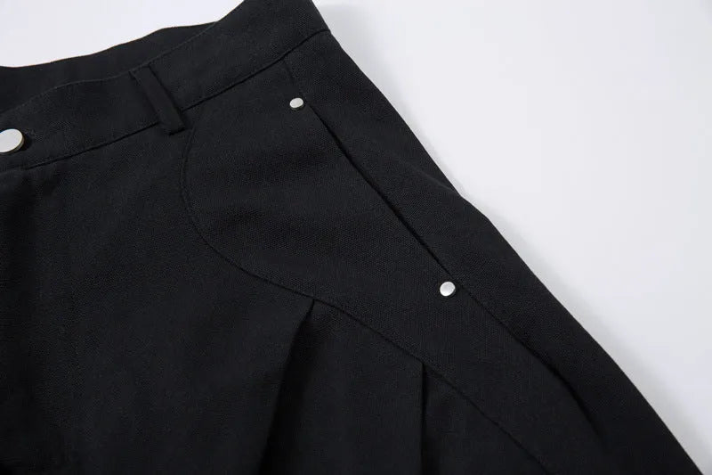 Men's black pleated casual trousers with wide-leg loose-fitting design in cotton fabric