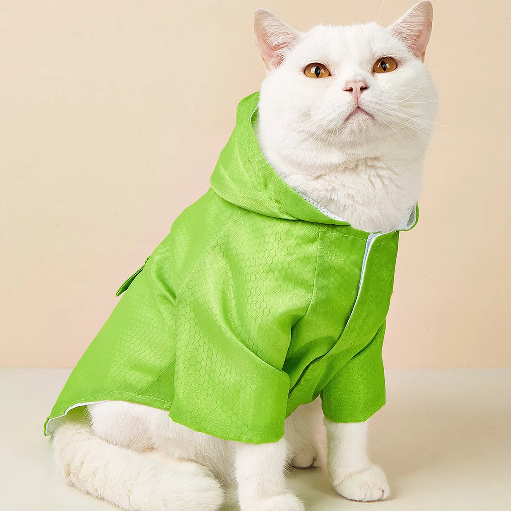 Polyester pet raincoat with night reflective stripe for cats and puppies, sizes S to XL