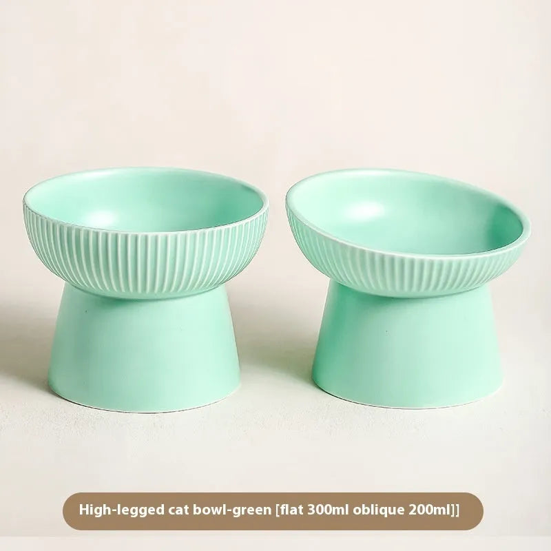 Striped oblique matte purple anti-tumble porcelain cat goblet rice bowl on a light background