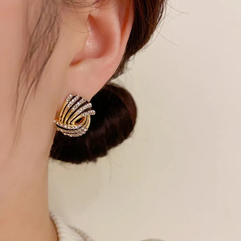 Super-flashing rhinestone ear studs with thick real gold plating on copper, geometric ring shape for women