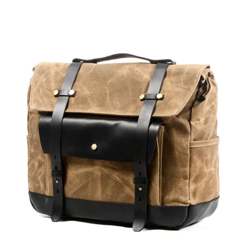 Camel Bag Knight vintage cotton messenger bag showing internal pockets and 40cm width dimensions