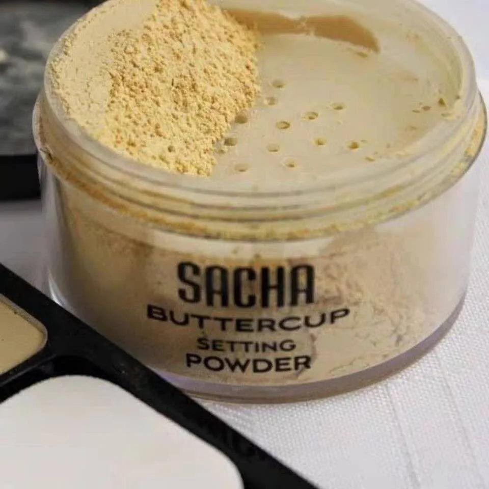 Translucent loose setting powder in a 35ml plastic container with sifter lid