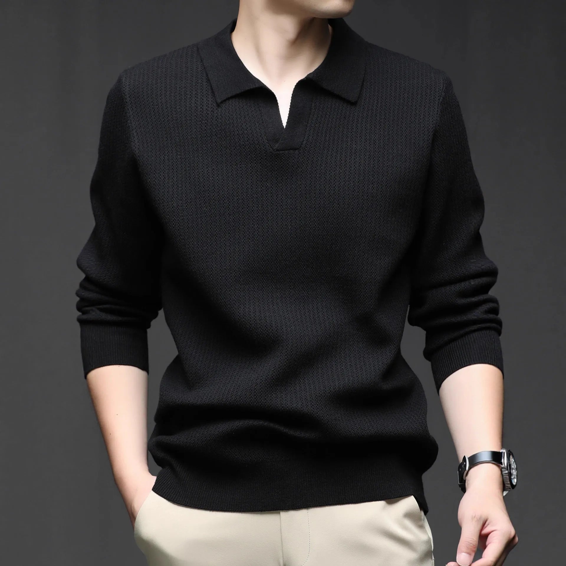 Man wearing a loose fit green casual pullover sweater, autumn casual style