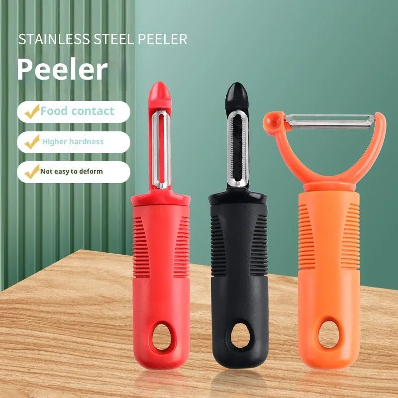Set of three stainless steel fruit and vegetable peelers with 420J2 blades in modern simple design
