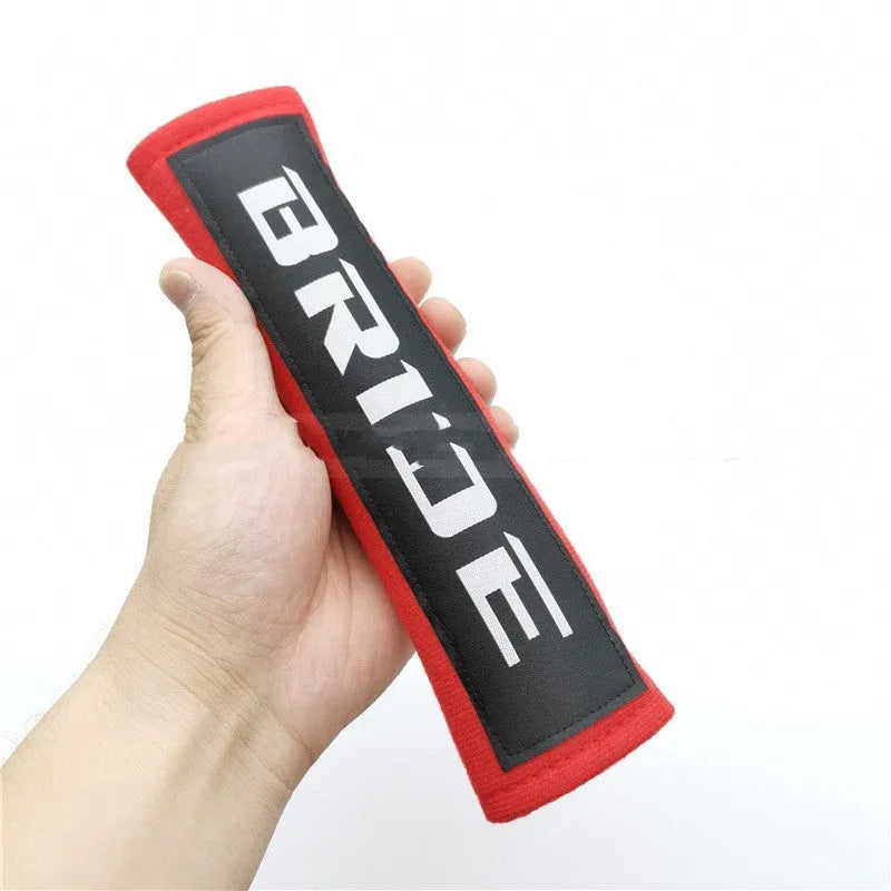 Car shoulder padding set in three colours with 22.5cm length for seat belt comfort