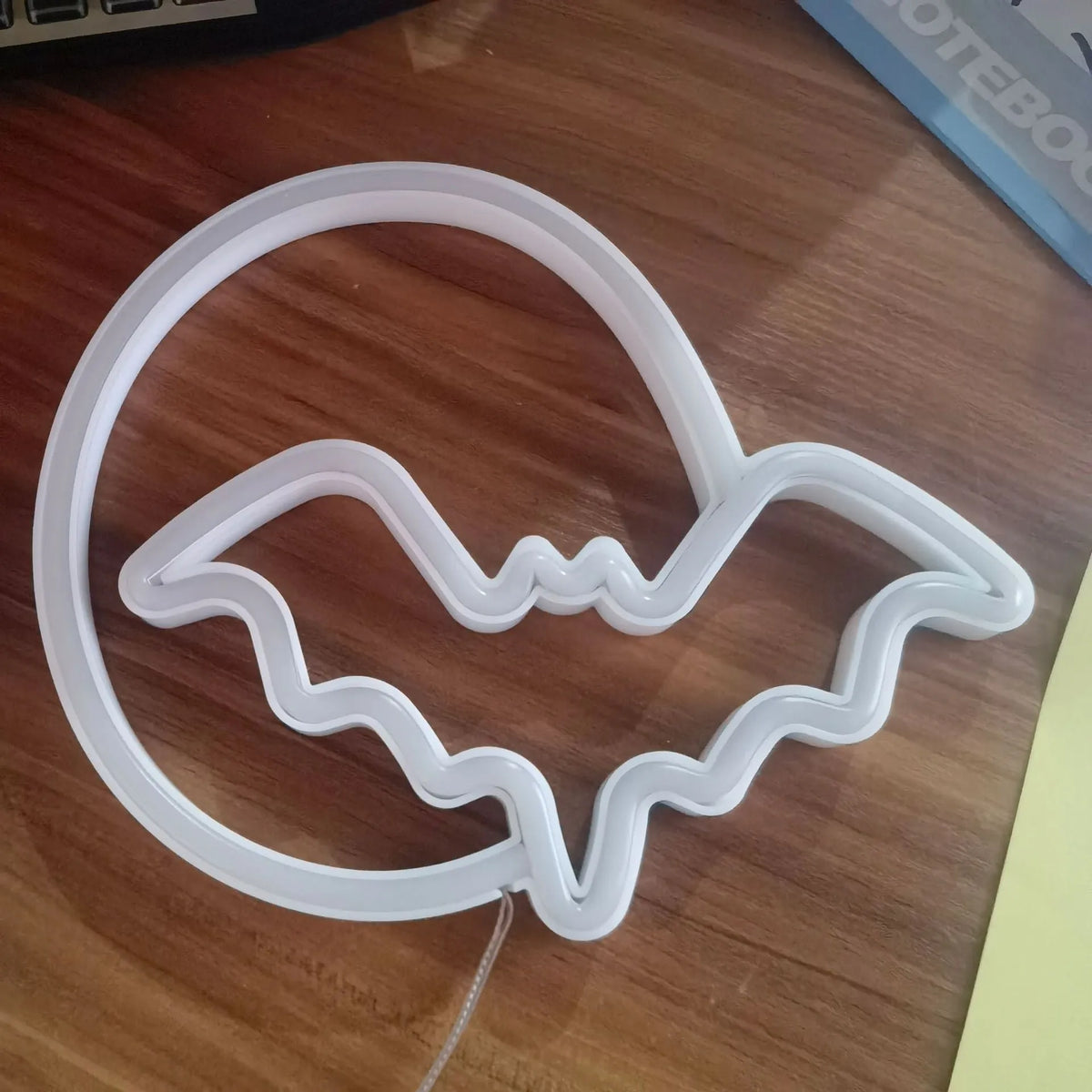 Halloween bat neon light in Pink blue or Red blue, 25 x 2 x 20 cm plastic USB festival decoration