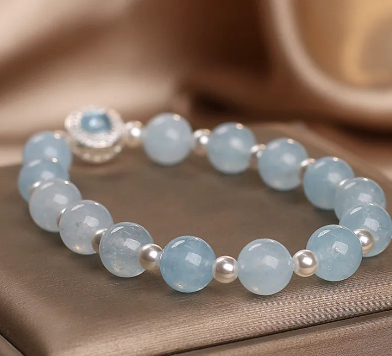 Natural aquamarine crystal bracelet for women in sky blue with original design