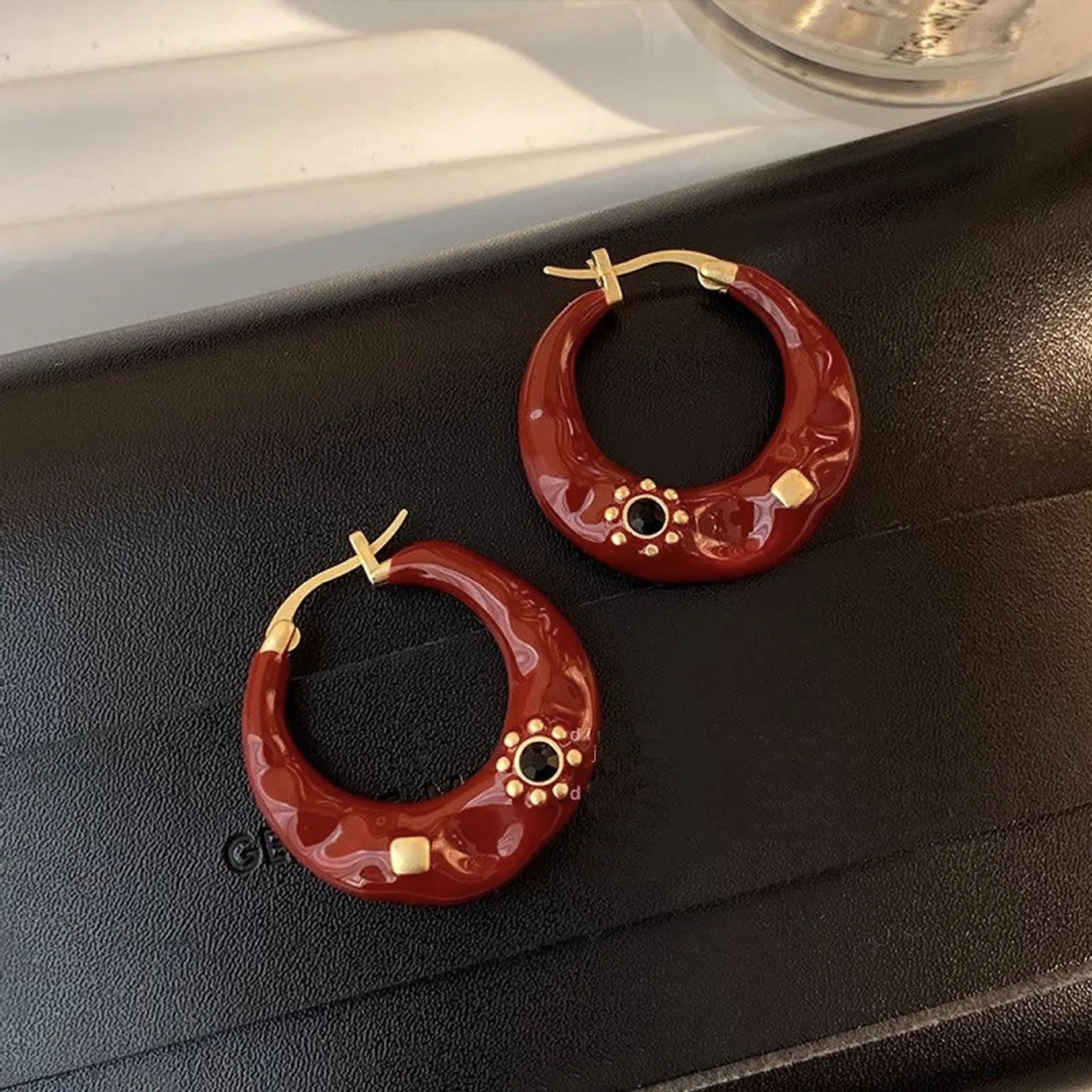 Hong Kong style retro ear studs with rhinestone inlay dripping oil treatment alloy metal earrings