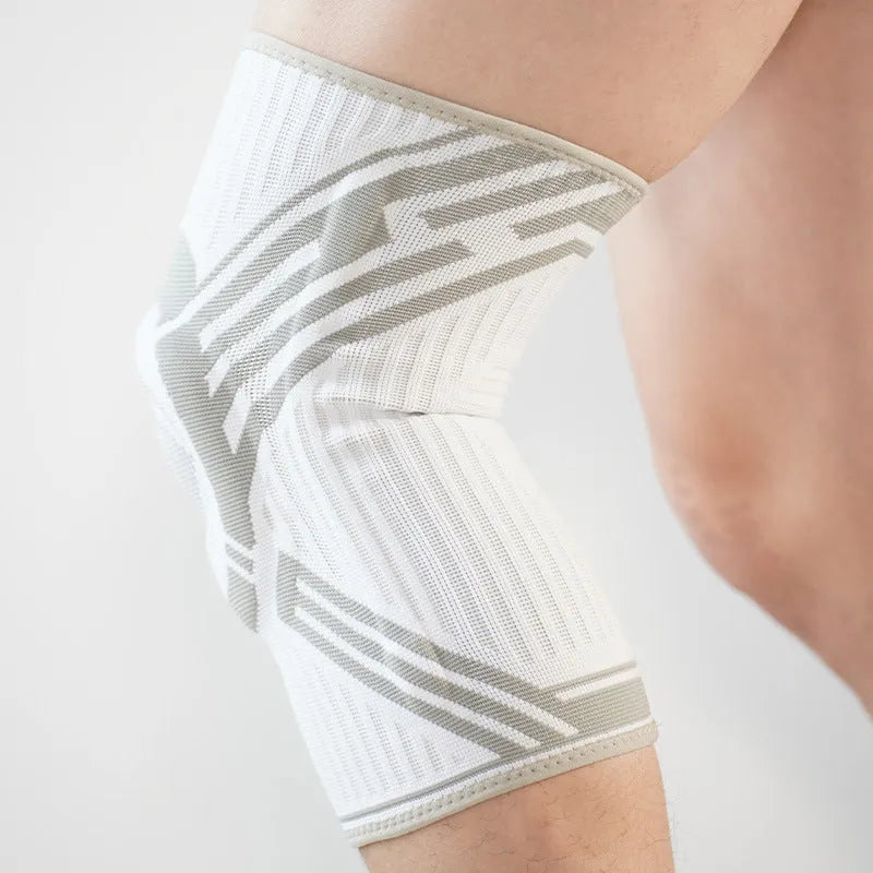 Adult cotton knee pads in blue colour for basketball and running sports protection