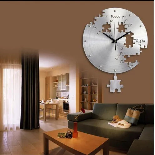 16 inch circular metal wall clock, 38 x 50 cm, aluminium alloy shell, mute design, black or silver