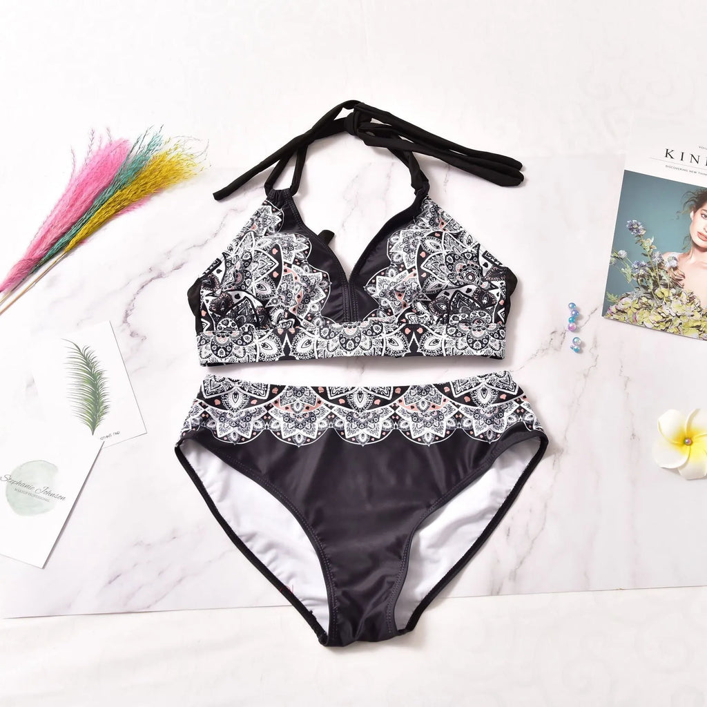 Black printed split bikini two-piece swimsuit with chest pad, nylon, sizes XL to 5XL