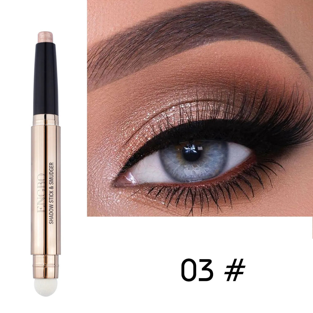 Monochrome pearl eye shadow pen in a single colour with silkworm highlight effect