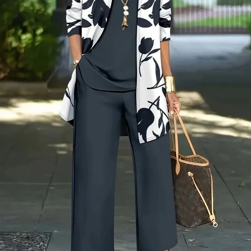 Women's three-piece casual suit in Japanese Korean style with coat, vest, and trousers