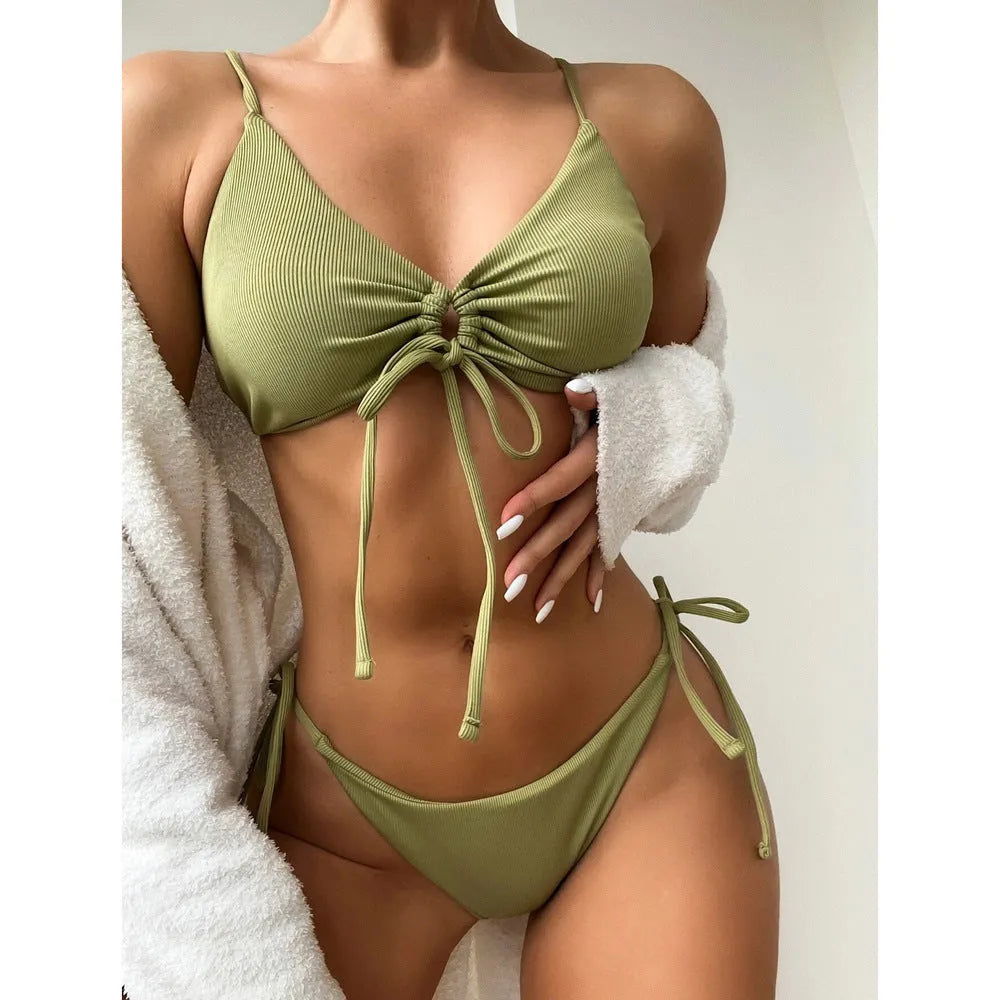 Women's solid colour drawstring bikini in quick-drying nylon fabric