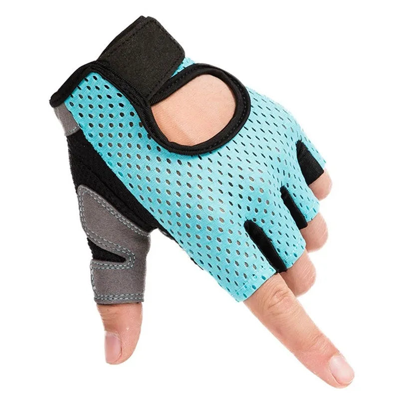 Half finger sports fitness gloves with non-slip silicone palm in Black colour for riding and gym use