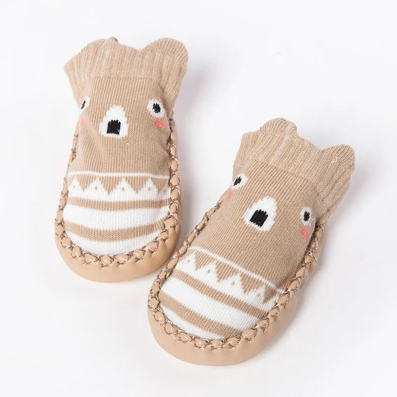 Set of cartoon baby non-slip floor socks in combed cotton with colour options including pink, blue, and grey
