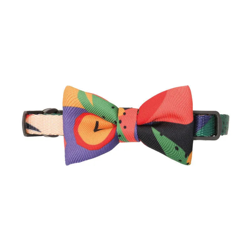 Cotton cat collar with bow tie in beast color block pattern
