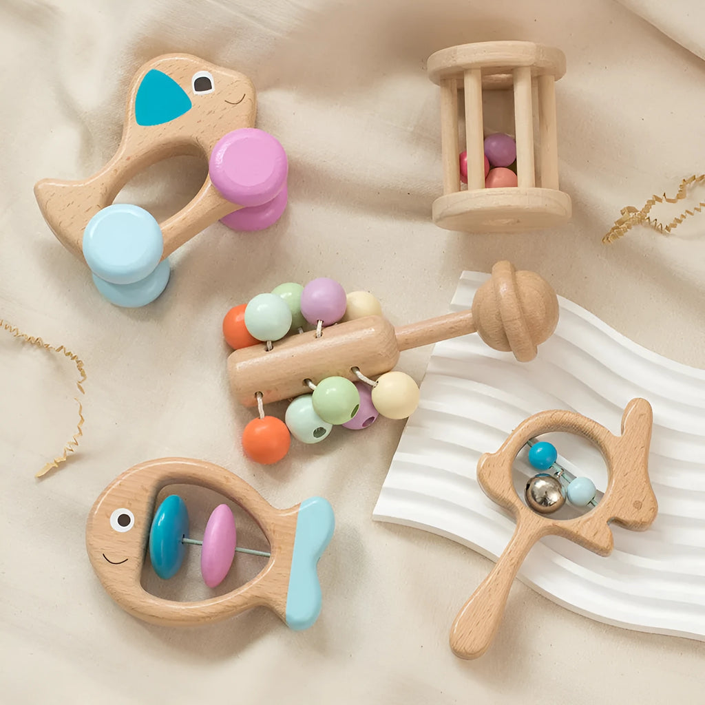 Wooden baby five piece colour ring toy set with ringing toys in leather box for early education