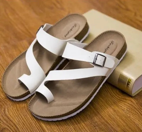 Men's cork slippers with breathable PU upper and insole, wood sole, black or white, sizes 35 to 45.