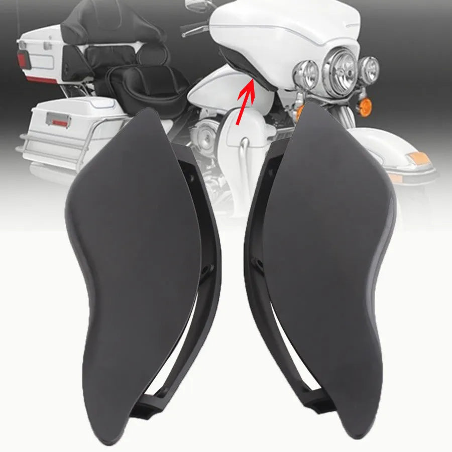 ABS windshield side wing set for Harley glide three-wheel motorcycles in black or smoked colour
