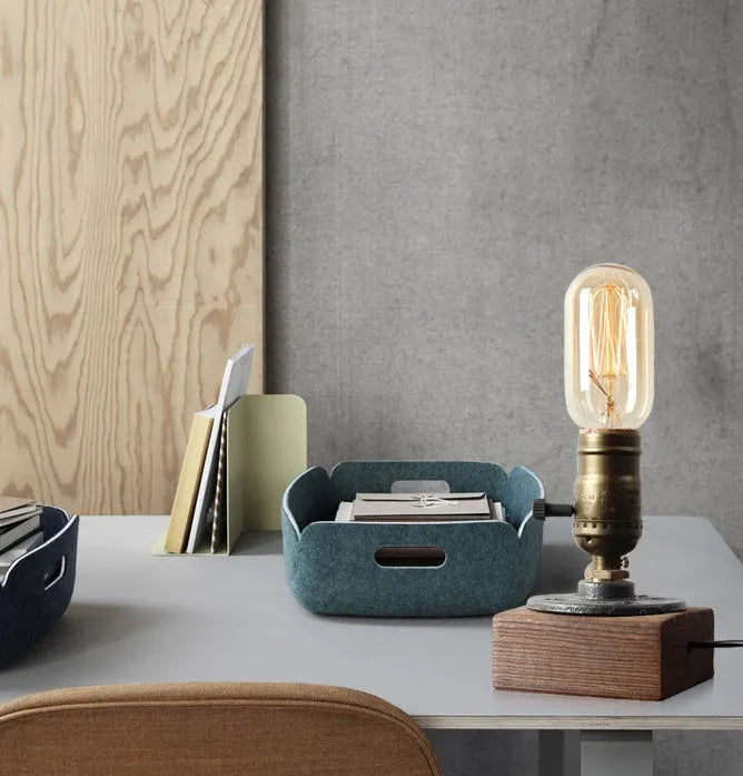 Compact industrial water pipe table lamp made of wood and iron