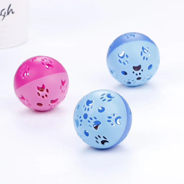 Hollow plastic cat toy ball, 5cm diameter, sounding toy in pink or blue, 20g Pethome pet ball