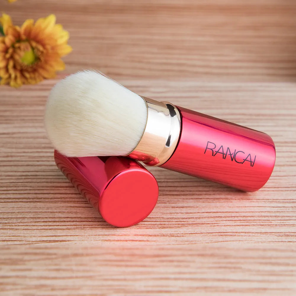 RANCAI retractable makeup brush, 9cm aluminium tube, 3cm fibre wool bristles, black or red.