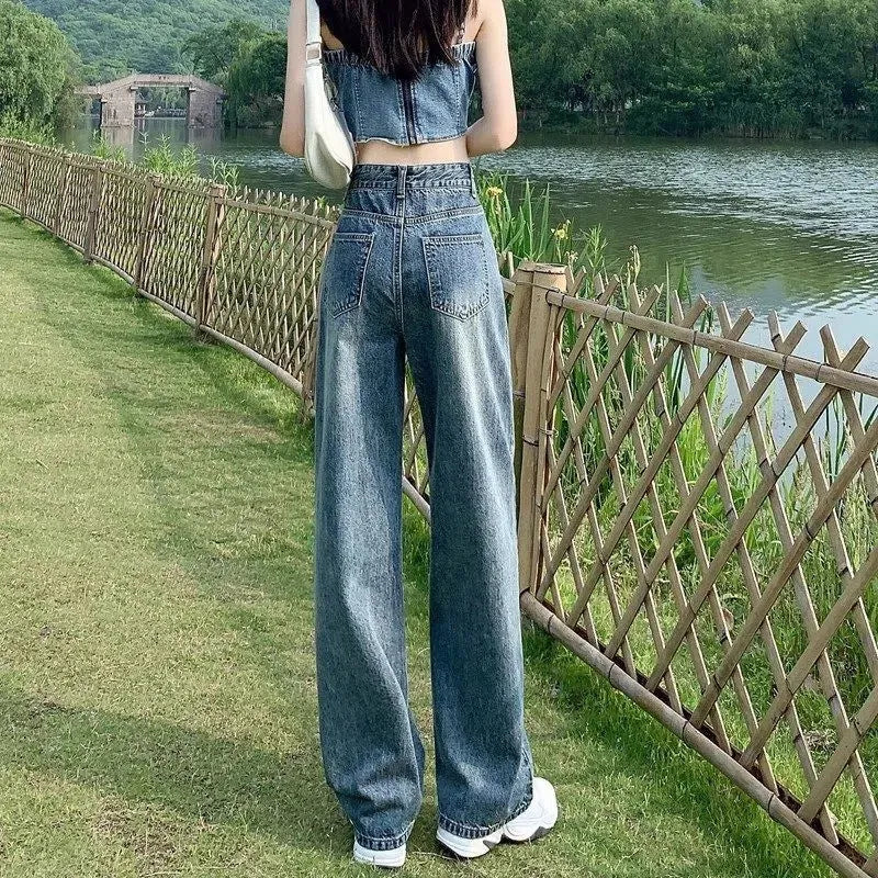 Slim straight-leg floor-length high-waist wide-leg pants in retro blue on a woman