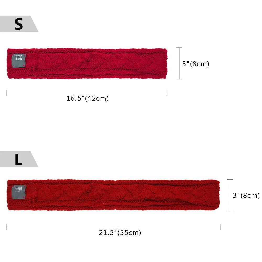 Wool pet scarf with bow tie for small dogs, puppies, cats and chihuahuas in green or red, sizes S and L