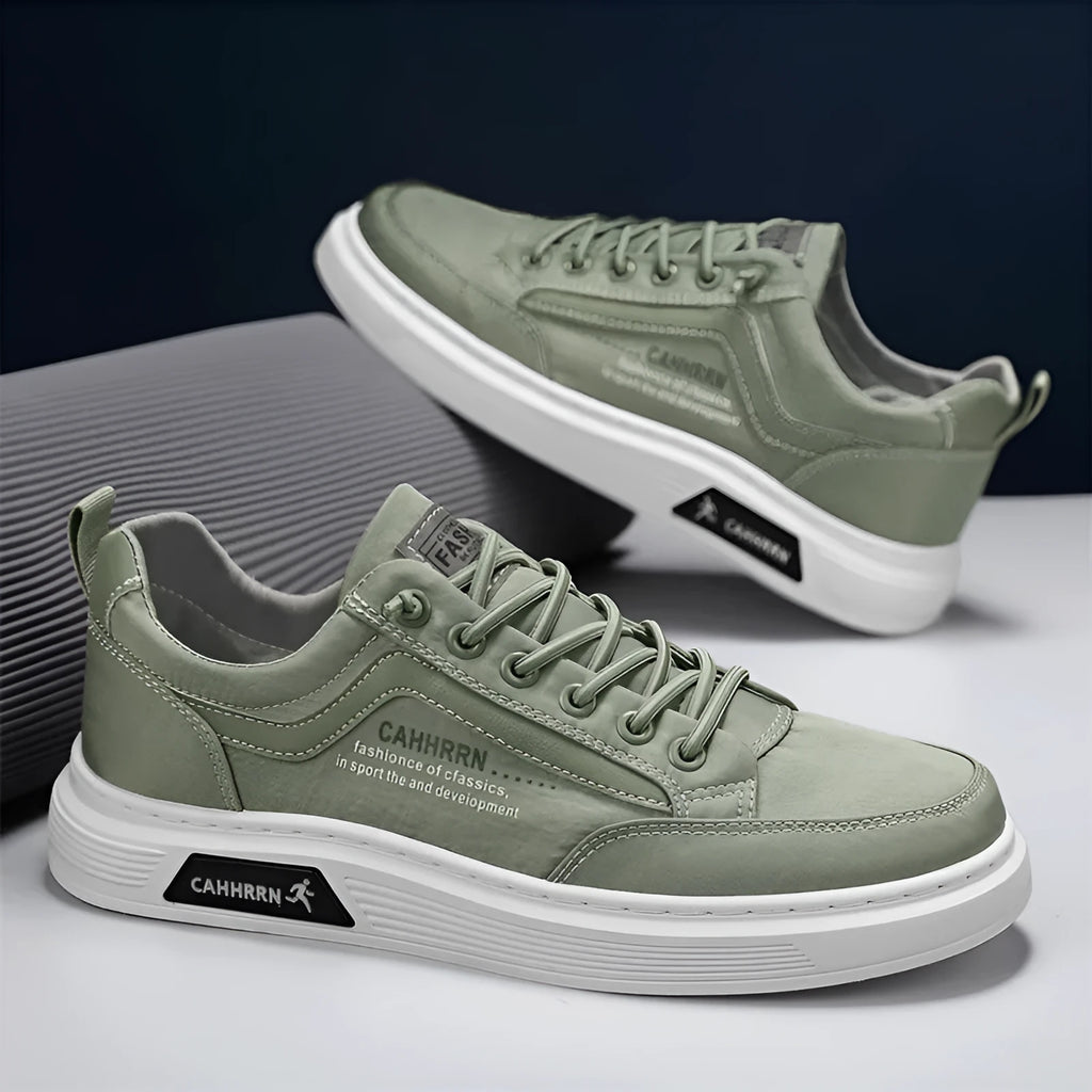 Retro elastic band men's casual sports shoes with umbrella cloth upper and PVC sole, in Army Green, low top, round toe.
