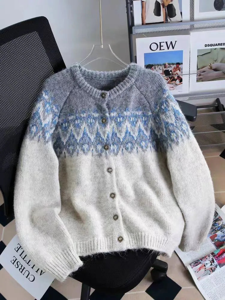 Women's loose fit jacquard patterned sweater coat in milky white