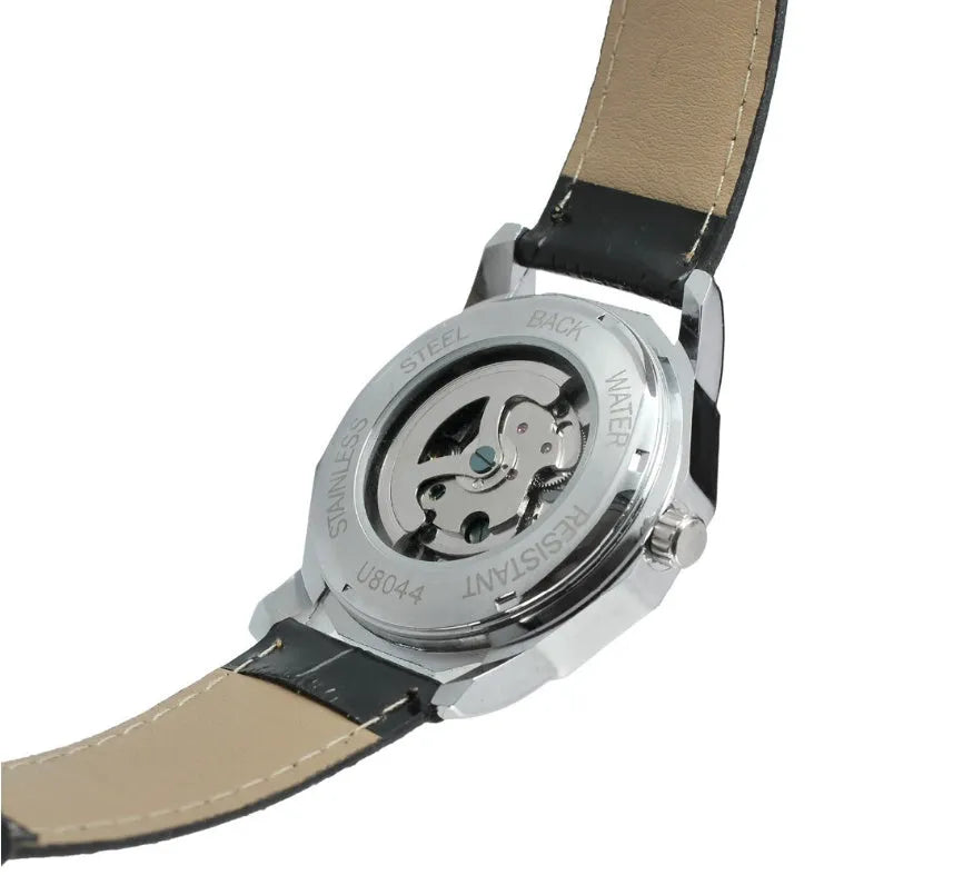 Aqua watch with black strap and white dial showing 4.2cm surface and slim profile