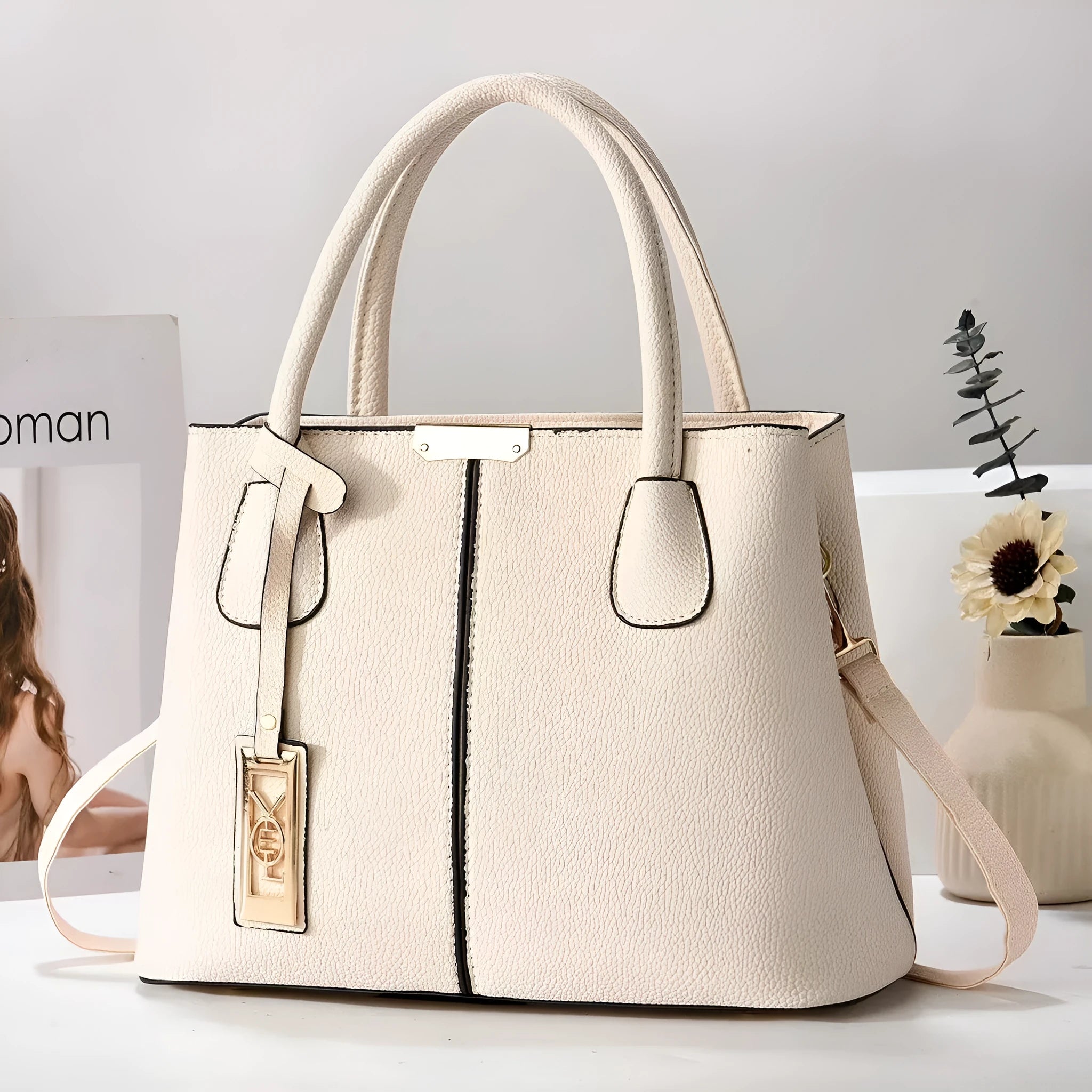 Women's large capacity PU leather shoulder handbag in horizontal square design with single strap