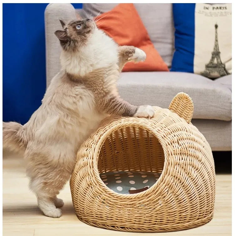 Beige rattan cat litter box with cat ear shaped top and fabric lining, medium size 42cm
