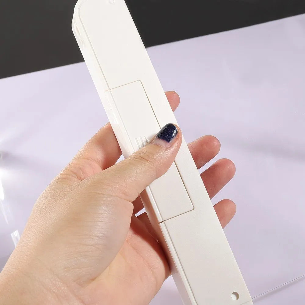 Dimmable LED panel book reading lamp with PMMA acrylic, two-level brightness, 17.6 cm wide, for bedside night reading