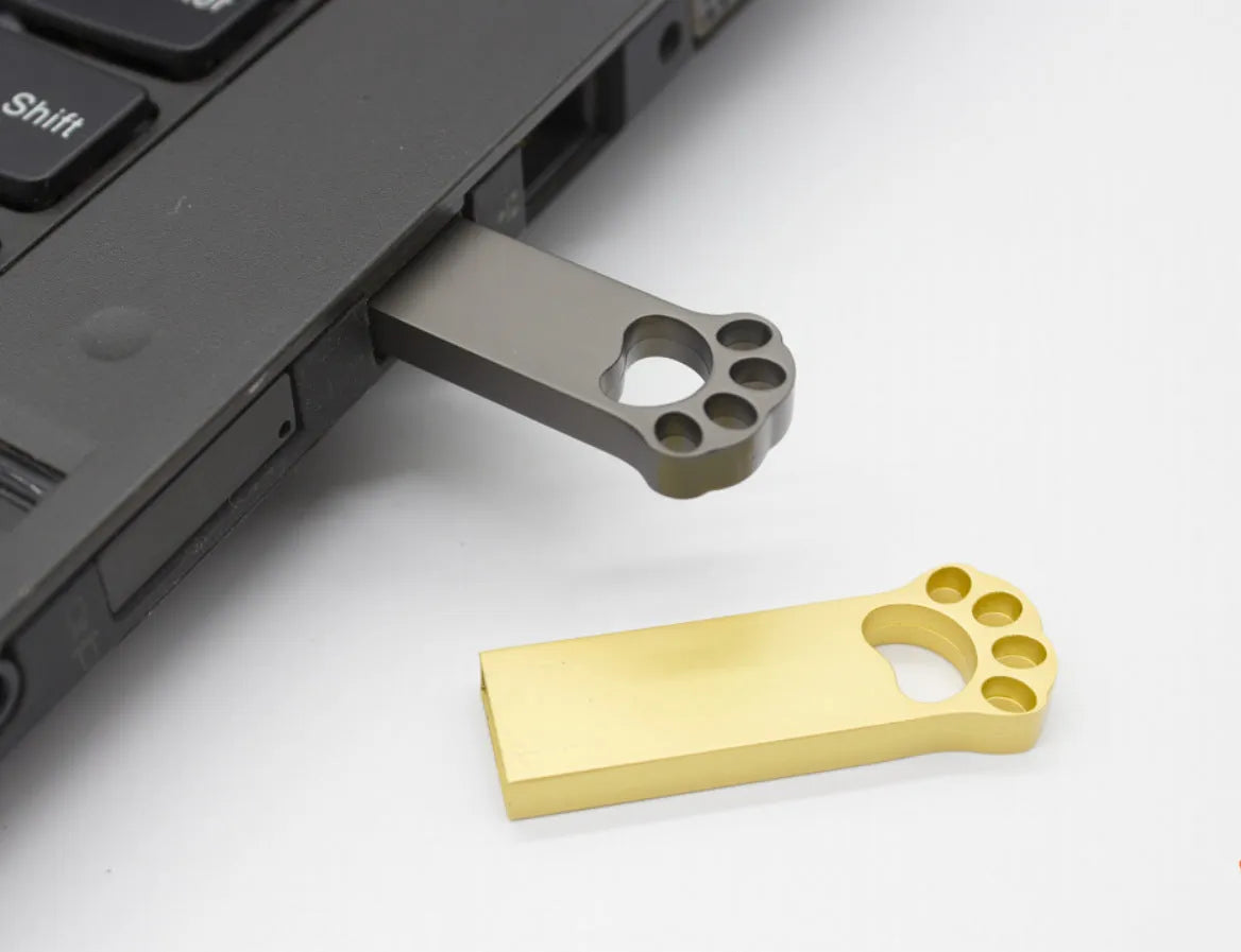 Metal USB flash drive customised gift U Disk with USB 2.0 in Black, Gold or Silver, sizes 4GB to 128GB