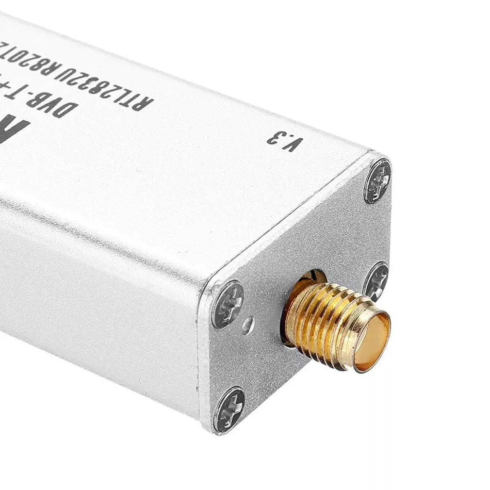 Black metal all-band software defined radio receiver with gold SMA connector for 25MHz-1700MHz coverage