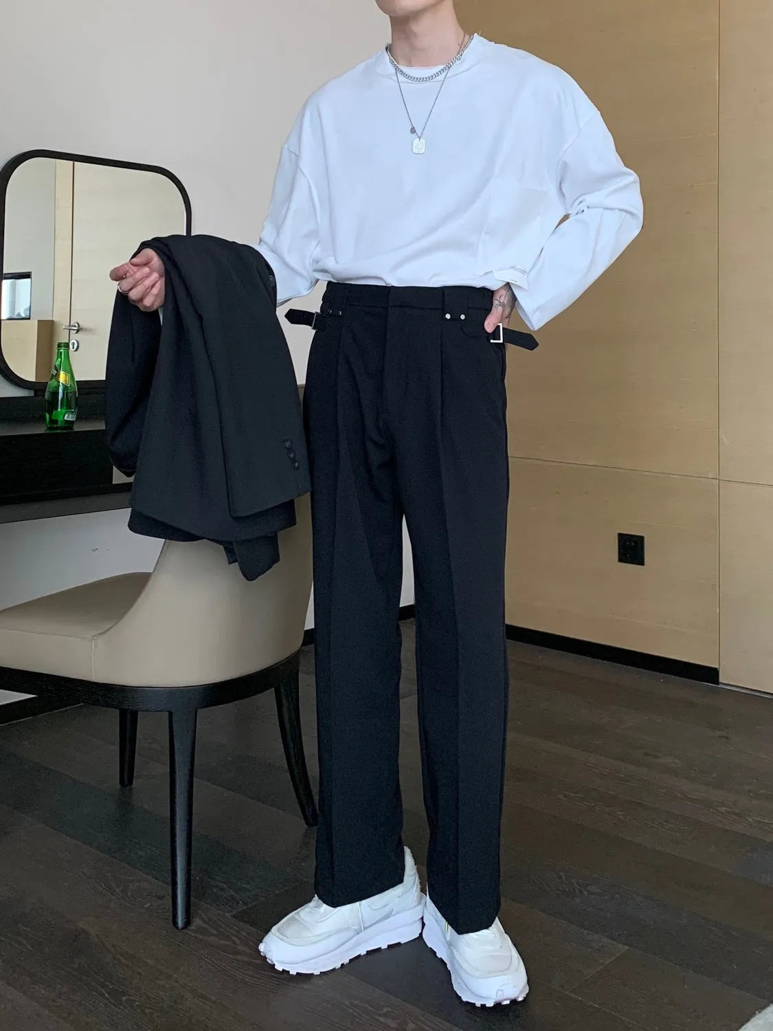 Men's straight suit trousers in solid colour, black version, Korean style, sizes S to XL