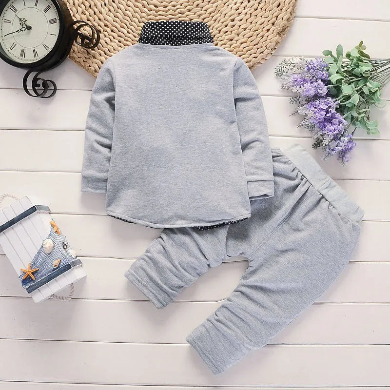 Toddler boys printed casual suit set with jacket and trousers in grey, navy blue, or red.