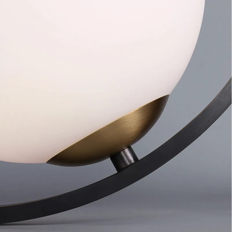 Decorative table lamp with iron holder, modern simple Nordic style for bedside, living room, or study, 220V