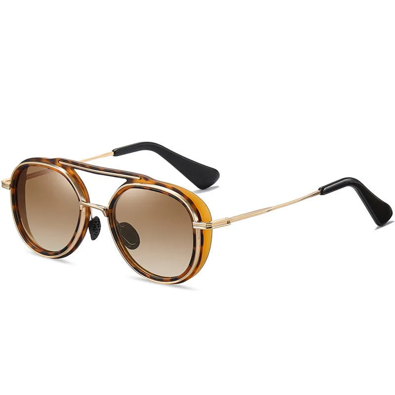 Two-tone polarised sunglasses with metal and plastic frame, black colour option