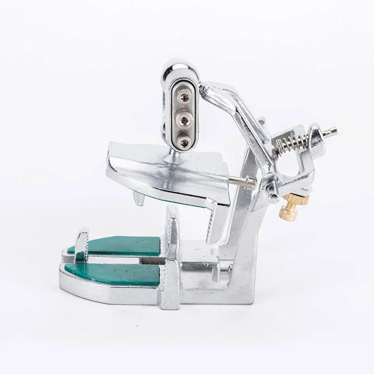 Korean dental articulator with three adjustment points for jaw simulation training