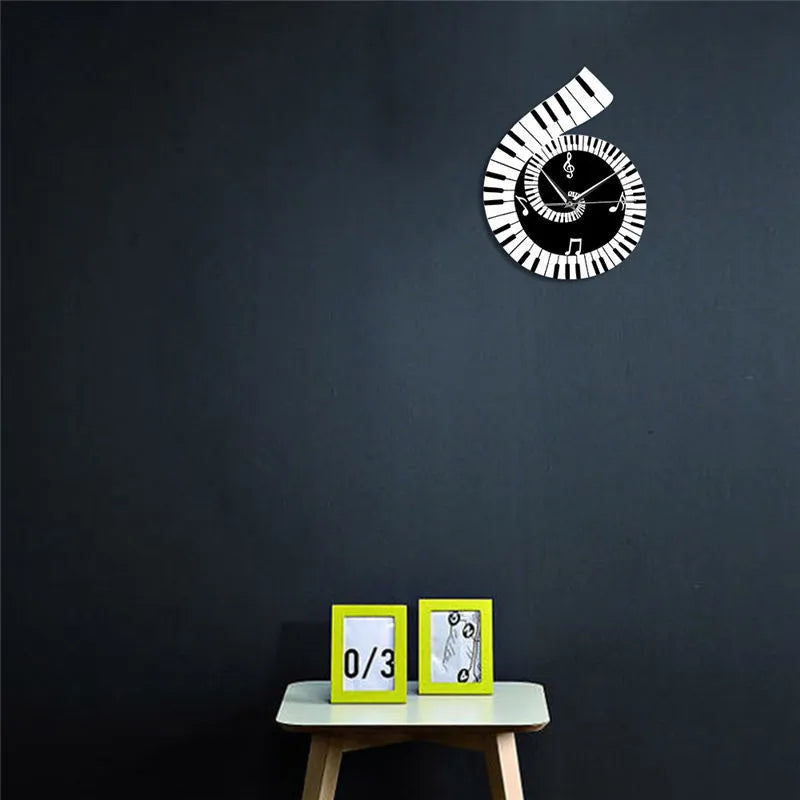 Black and white decoration wall clock with treble clef, piano keyboard and musical notes design