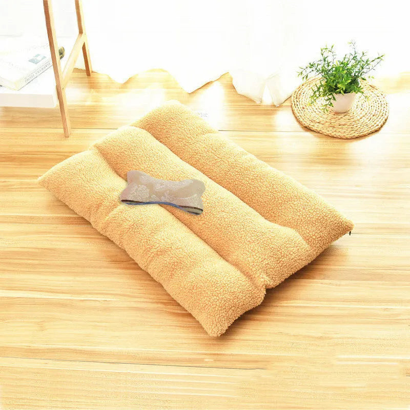 Large warm pet bed for golden retrievers with removable washable cotton pad in beige colour